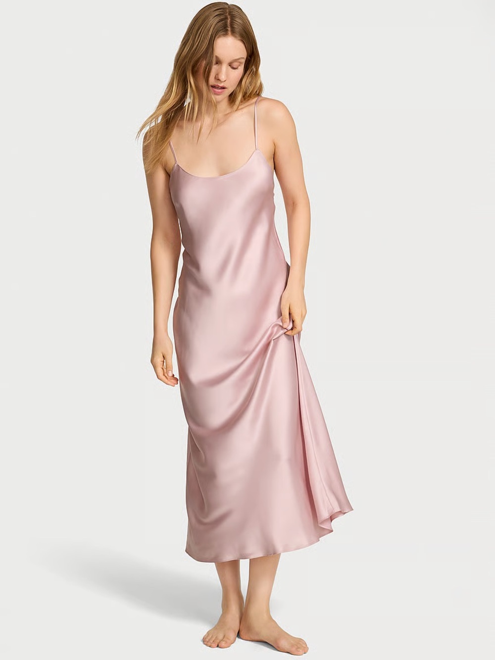 NEW VICTORIA’S SECRET BABY PINK BARE IT ALL SATIN SLIP DRESS ✨